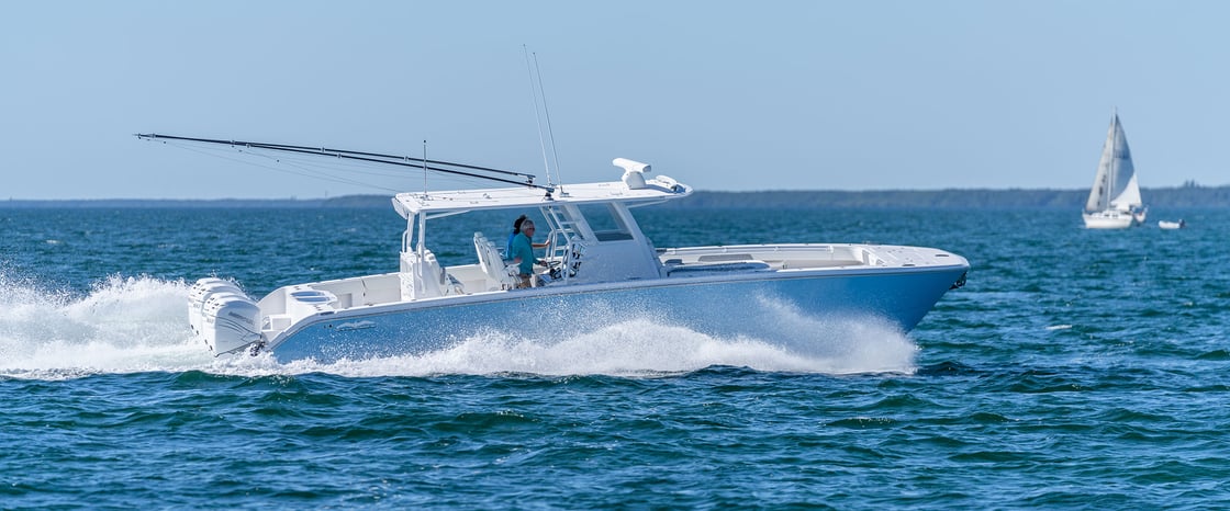 invincible-40-catamaran